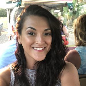 Meet your Posher, Adriane